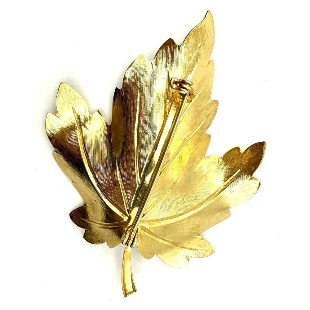 Vintage Gold Tone Leaf Pin Brooch Autumn Fall Women's Fashion Autumn Fall